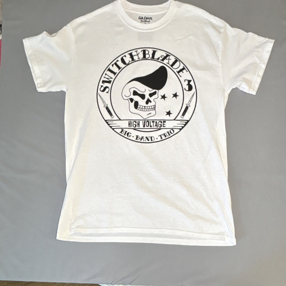 Gildan Switchblade 3 High Voltage Big Band Trio Graphic T-Shirt White Medium